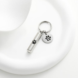 Llavero Cilindro con Placa y Huellas - Silver Llavero Cilindro con Placa y Huellas - Silver